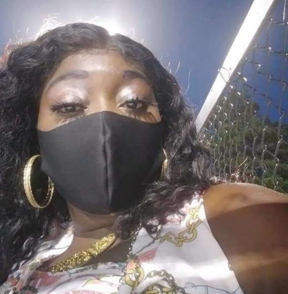 Meet your Posher, Julia - Picture 1 of 1